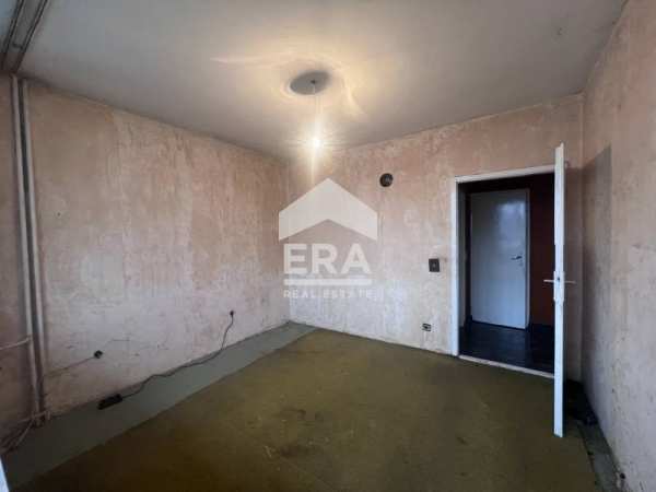 Продава 3-стаен, гр. велико търново, колю фичето