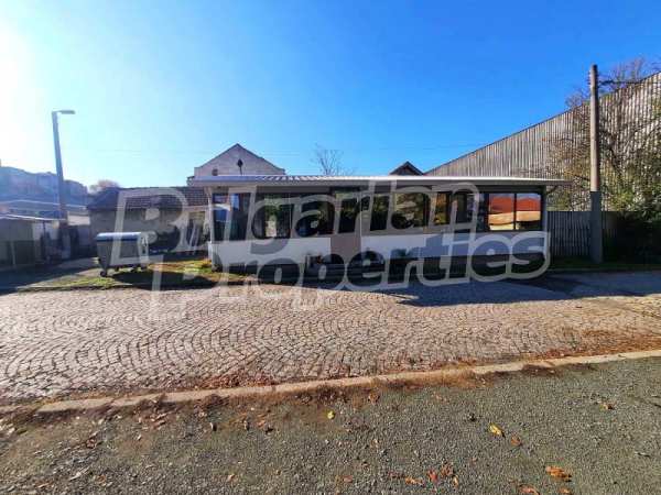 Продава пром. помещение, гр. карнобат, област бургас