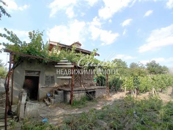 Продава вила, гр. шумен, тракия