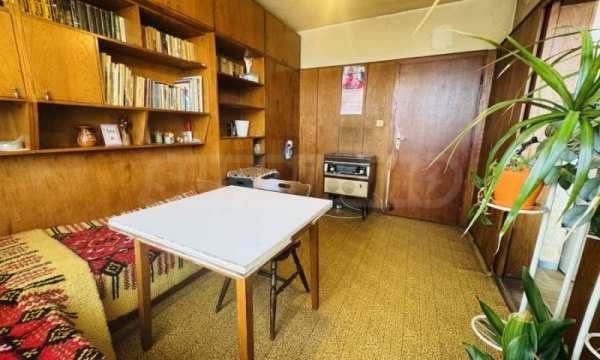 Продава 3-стаен, гр. велико търново, център