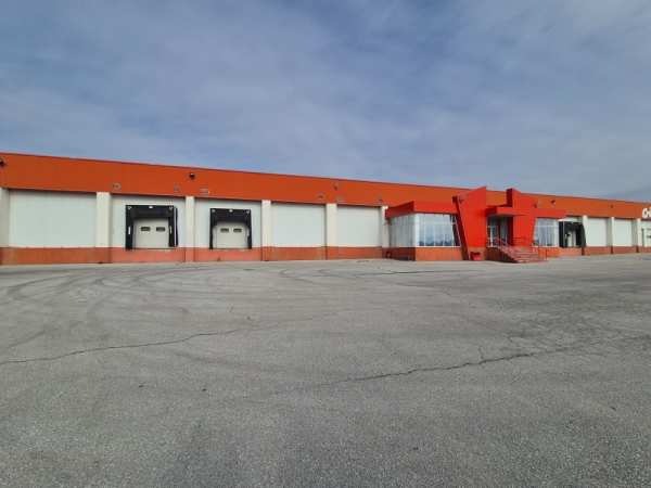 Продава пром. помещение, гр. велико търново, промишлена зона - запад