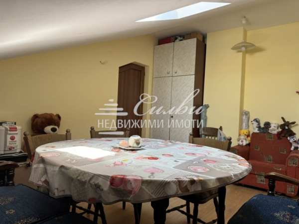 Продава 2-стаен, гр. шумен, математическа гимназия