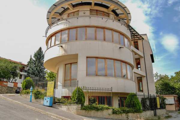 Продава бизнес имот, гр. софия, симеоново