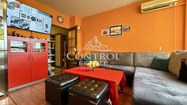 Продава 3-стаен, гр. велико търново, акация