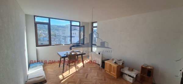 Продава 1-стаен, гр. шумен, болницата