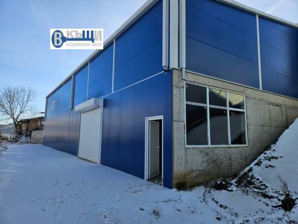 Продава склад, гр. велико търново, център