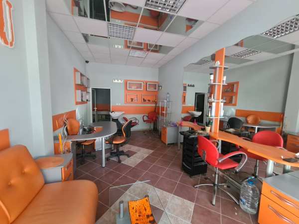 Продава бизнес имот, гр. хасково, училищни