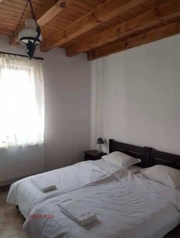 Продава бизнес имот, гр. априлци, област ловеч