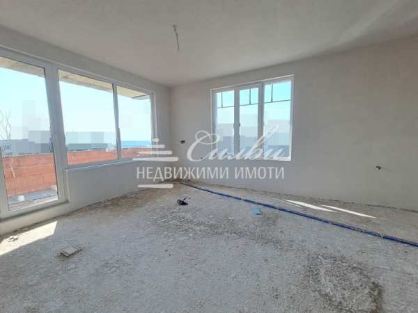 Продава 3-стаен, гр. шумен, тракия