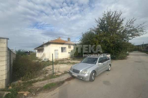 Продава пром. помещение, гр. вълчи дол, област варна