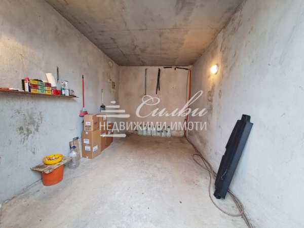 Продава гараж, паркомясто, гр. шумен, пазара