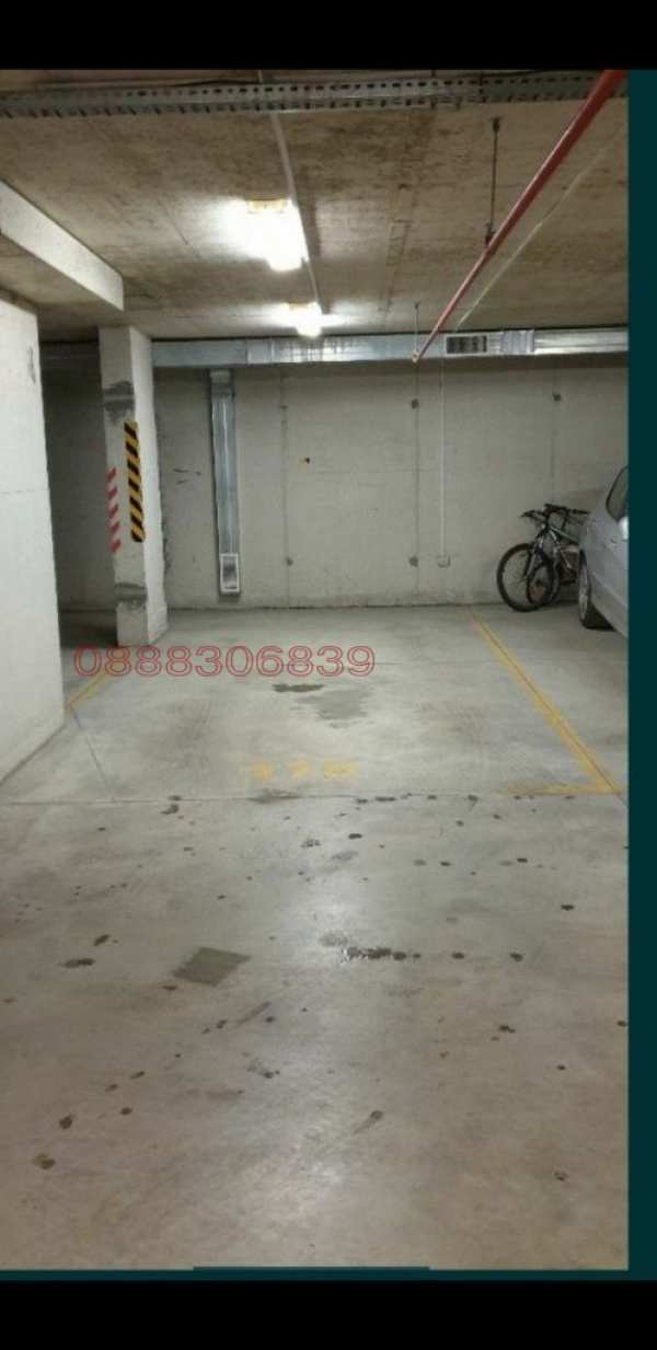 Дава под наем гараж, паркомясто, гр. варна, левски 1