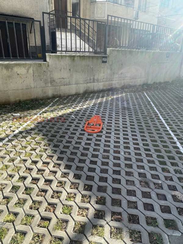 Дава под наем гараж, паркомясто, гр. шумен, болницата