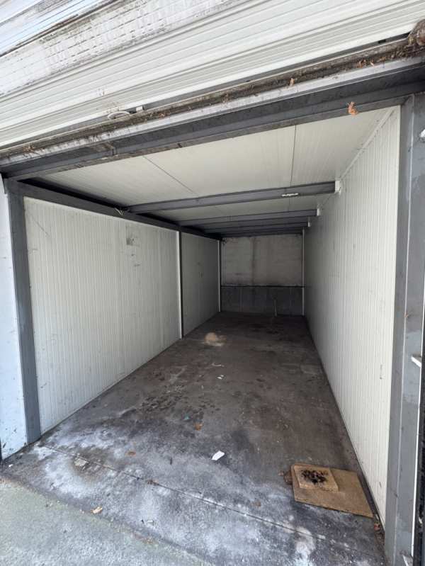 Дава под наем гараж, паркомясто, гр. пловдив, съдийски