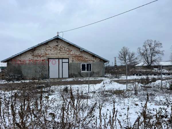 Дава под наем пром. помещение, с. куцина, област велико търново