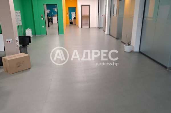 Дава под наем пром. помещение, гр. пловдив, център