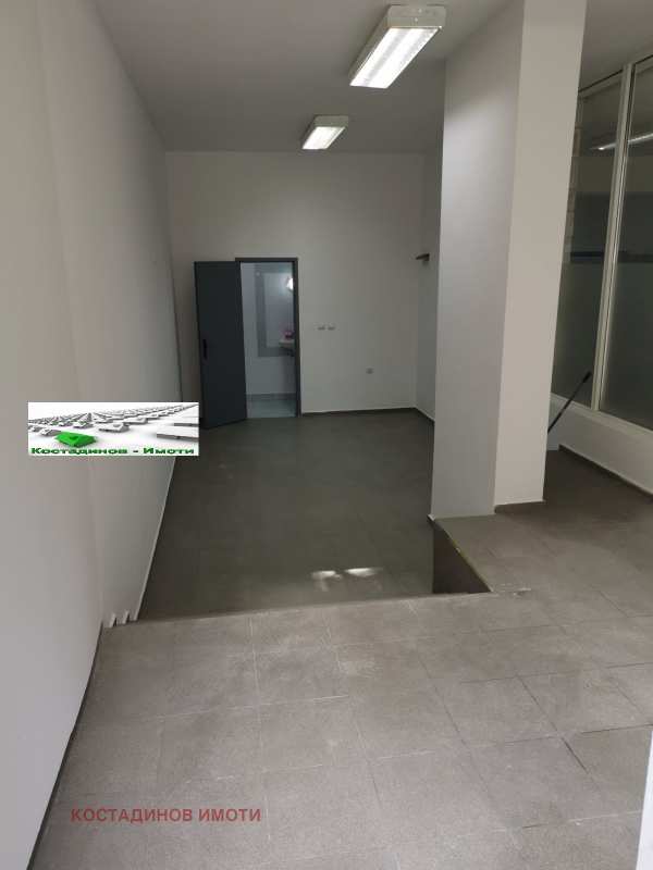 Дава под наем магазин, гр. пловдив, младежки хълм