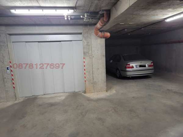 Дава под наем гараж, паркомясто, гр. пловдив, център