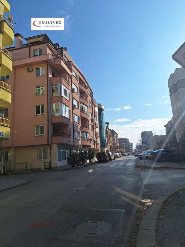 Дава под наем офис, гр. софия, младост 1а