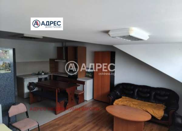 Дава под наем  1-стаен град Велико Търново, Зона Б
      30 кв.м