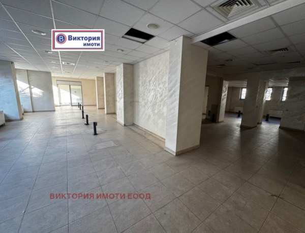 Дава под наем магазин, гр. велико търново, център