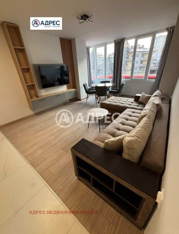 Дава под наем 3-стаен, гр. велико търново, център