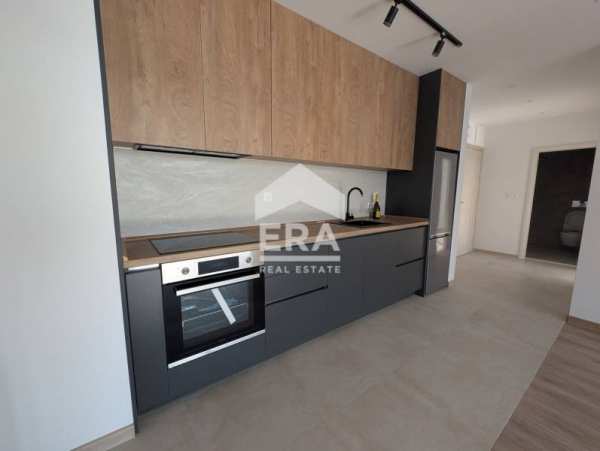 Дава под наем 2-стаен, гр. шумен, пазара