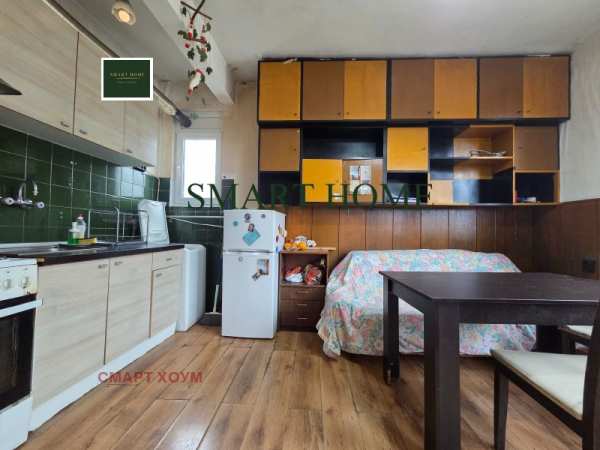 Дава под наем 3-стаен, гр. велико търново, център