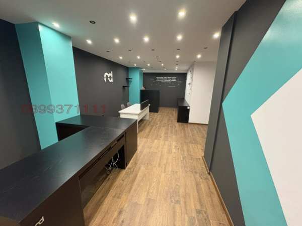 Дава под наем офис, гр. велико търново, център