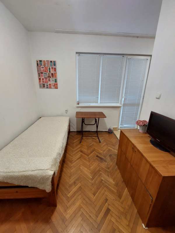 Дава под наем 1-стаен, гр. стара загора, център