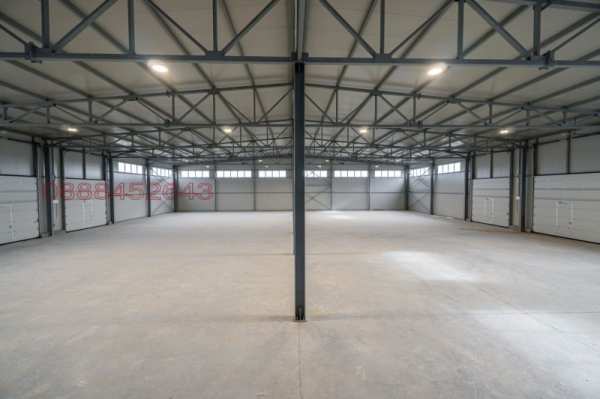 Дава под наем склад, гр. варна, с. тополи