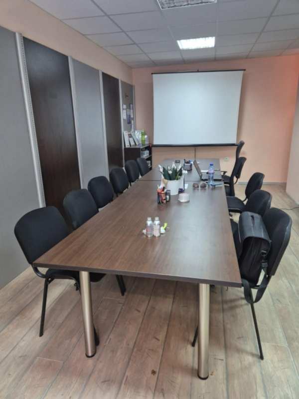 Дава под наем офис, гр. пловдив, тракия