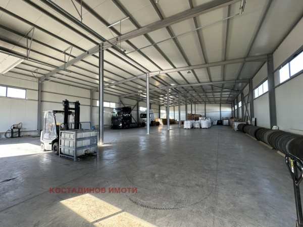 Дава под наем склад, с. калековец, област пловдив