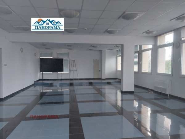 Дава под наем офис, гр. пловдив, център