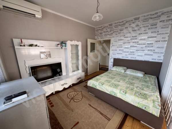 Дава под наем 3-стаен, гр. велико търново, център