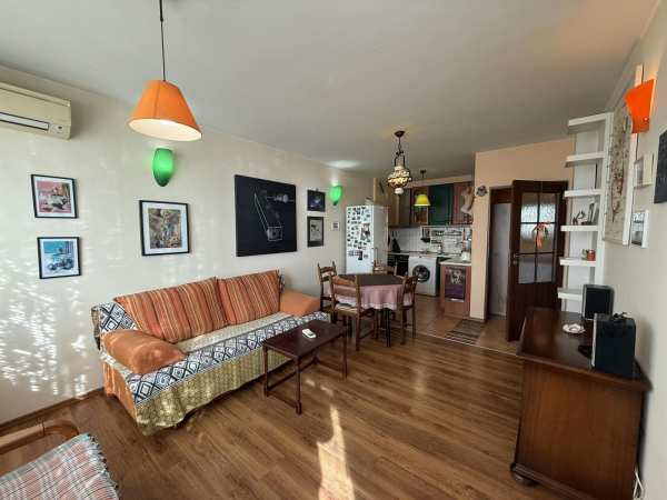 Дава под наем 2-стаен, гр. велико търново, акация