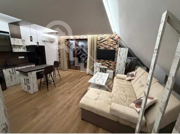 Дава под наем 1-стаен, гр. велико търново, бузлуджа