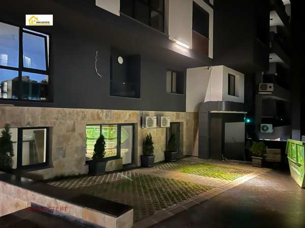 Дава под наем бизнес имот, гр. варна, левски 1