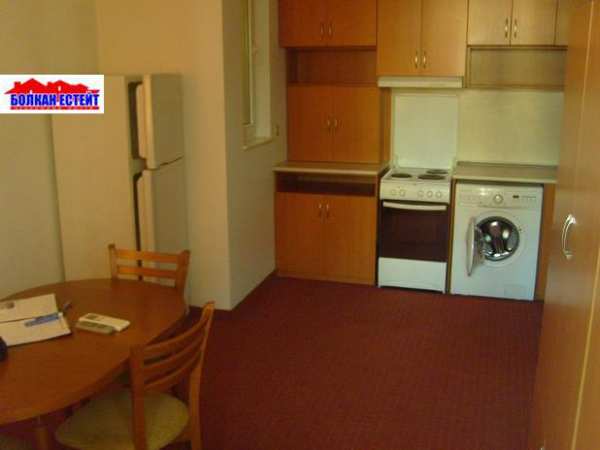 Дава под наем 2-стаен, гр. велико търново, център