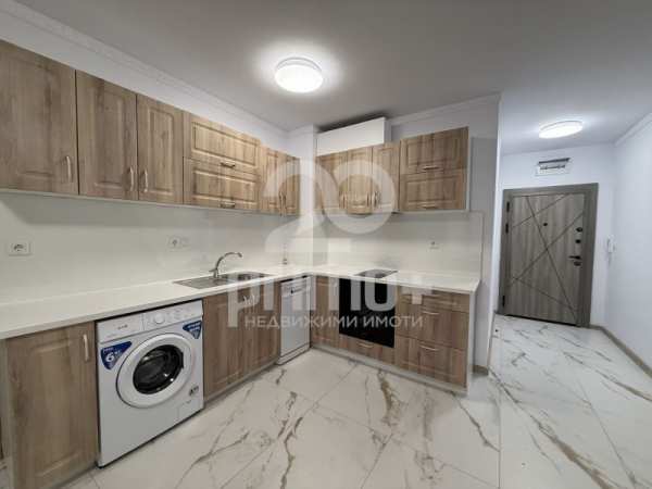 Дава под наем 2-стаен, гр. велико търново, център