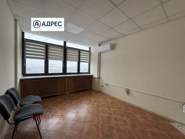 Дава под наем офис, гр. русе, център