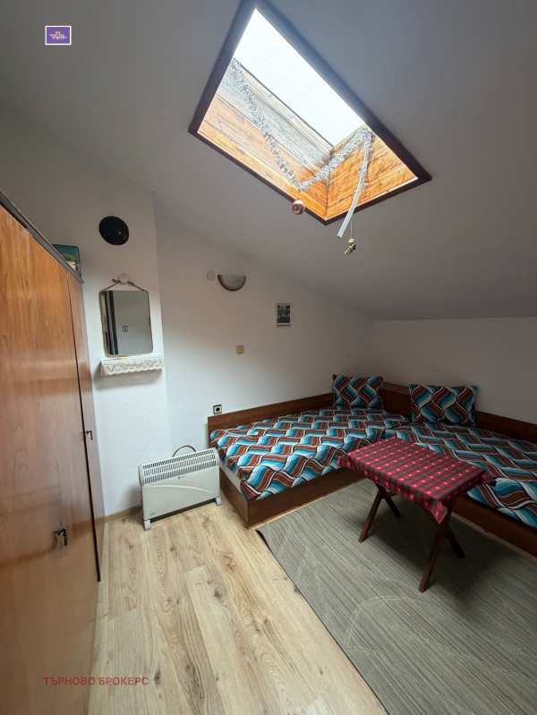 Дава под наем 1-стаен, гр. велико търново, света гора