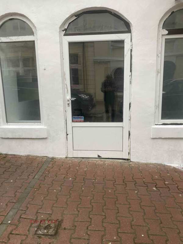 Дава под наем магазин, гр. шумен, център