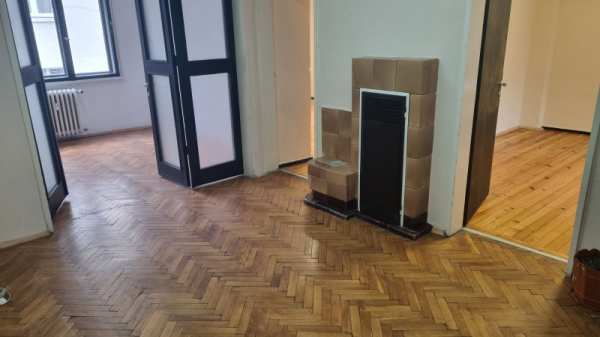 Дава под наем офис, гр. софия, център