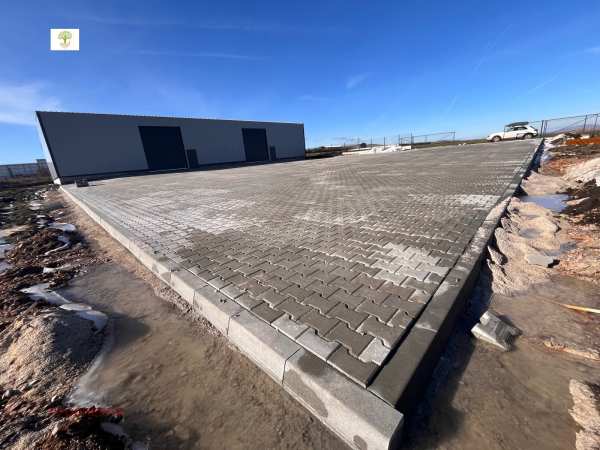 Дава под наем склад, гр. божурище, област софия област