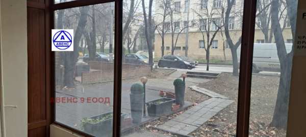 Дава под наем офис, гр. плевен, широк център