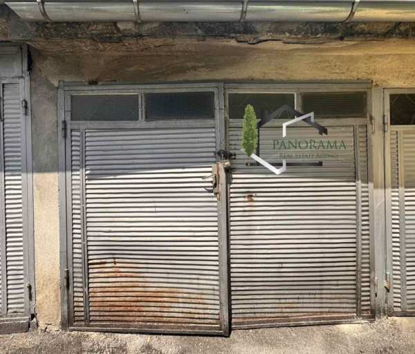 Продава  гараж, паркомясто град Шумен, Военно училище
      13 кв.м