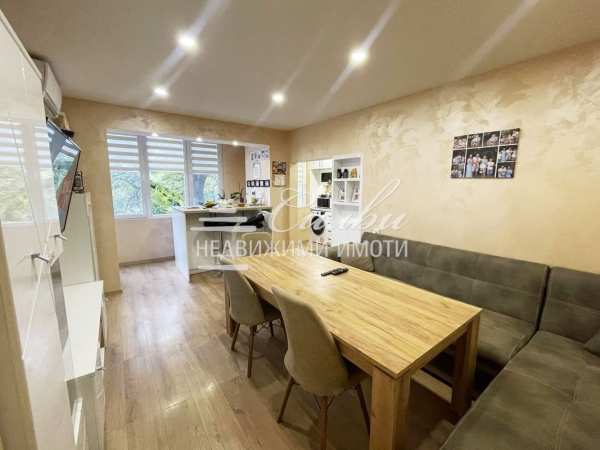 Продава 4-стаен, гр. шумен, добруджански