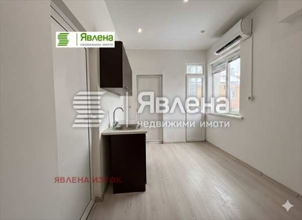 Продава 3-стаен, гр. софия, център