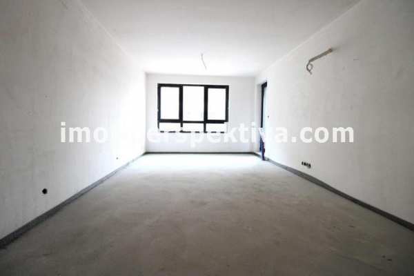 Продава 2-стаен, гр. пловдив, кючук париж